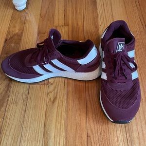 Adidas Iniki Runner I-5923 like new size 10.5